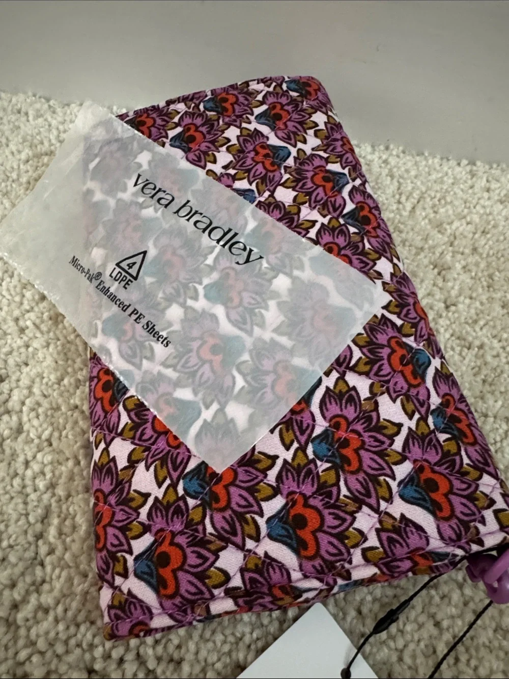 Vera Bradley wallet crossbody Scaevola  Fan & Bag Charm for Airpods - Picture 4 of 11